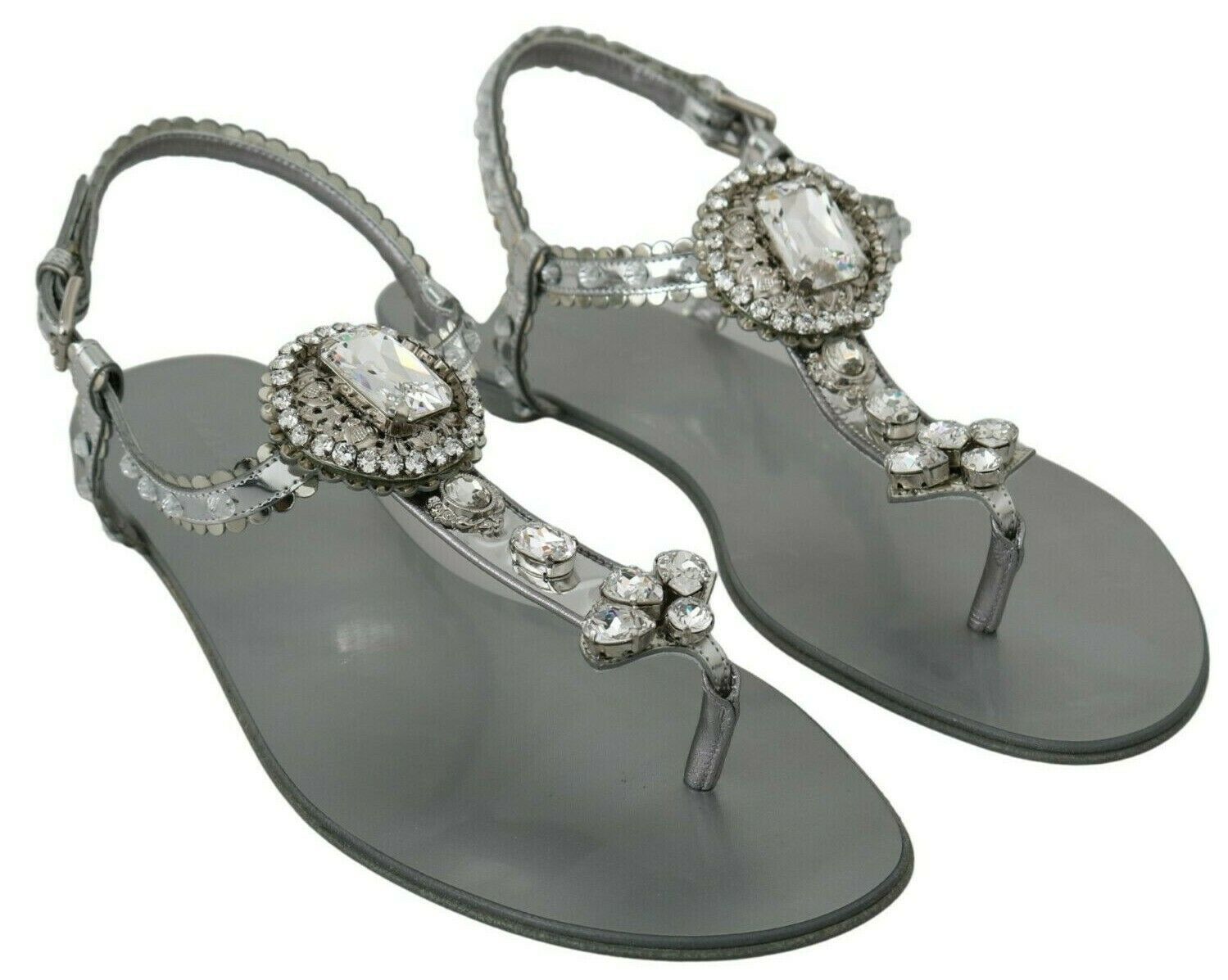 Dolce &amp; Gabbana Élégantes chaussures plates argentées avec ornements en cristal