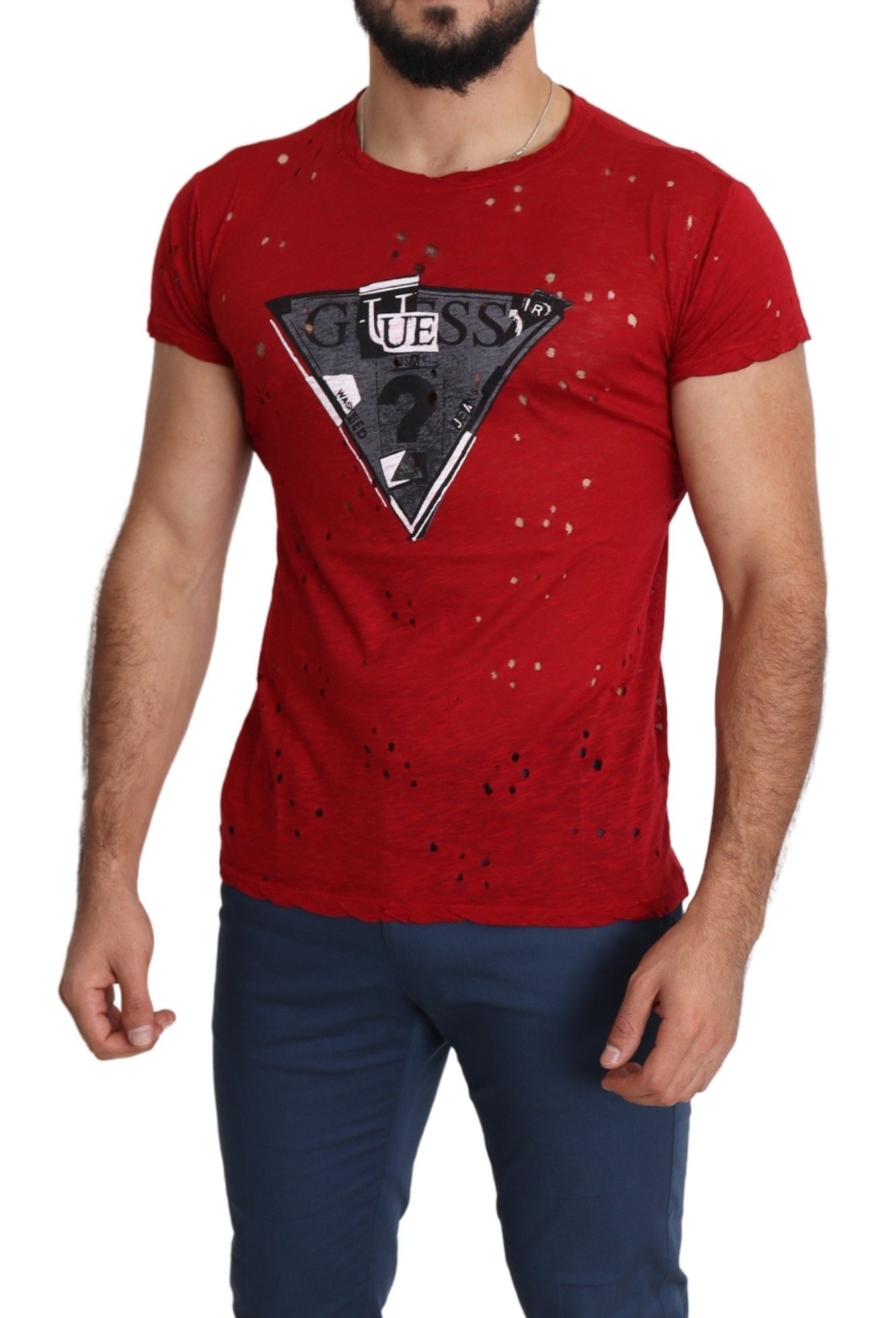 T-shirt en coton rouge radieux Guess, parfait pour un style quotidien