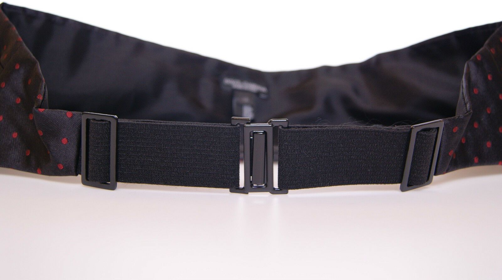 Dolce &amp; Gabbana Ceinture de smoking noire en soie élégante à pois rouges