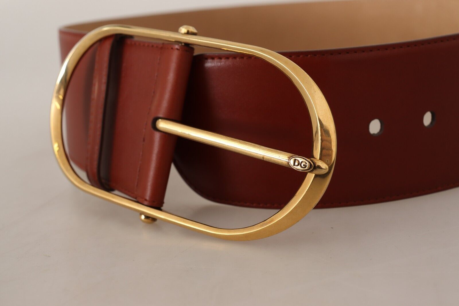 Dolce &amp; Gabbana Ceinture élégante en cuir marron avec accents dorés