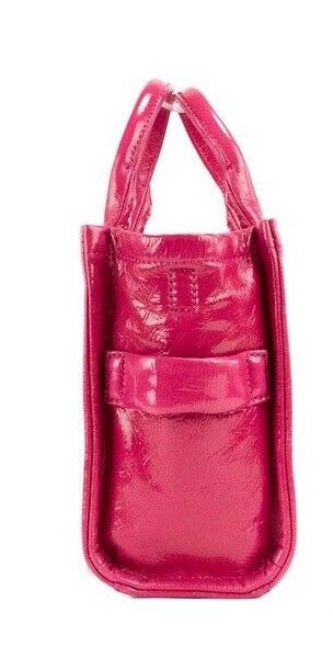 Marc Jacobs The Shiny Crinkle Mini Tote Sac à main à bandoulière en cuir magenta