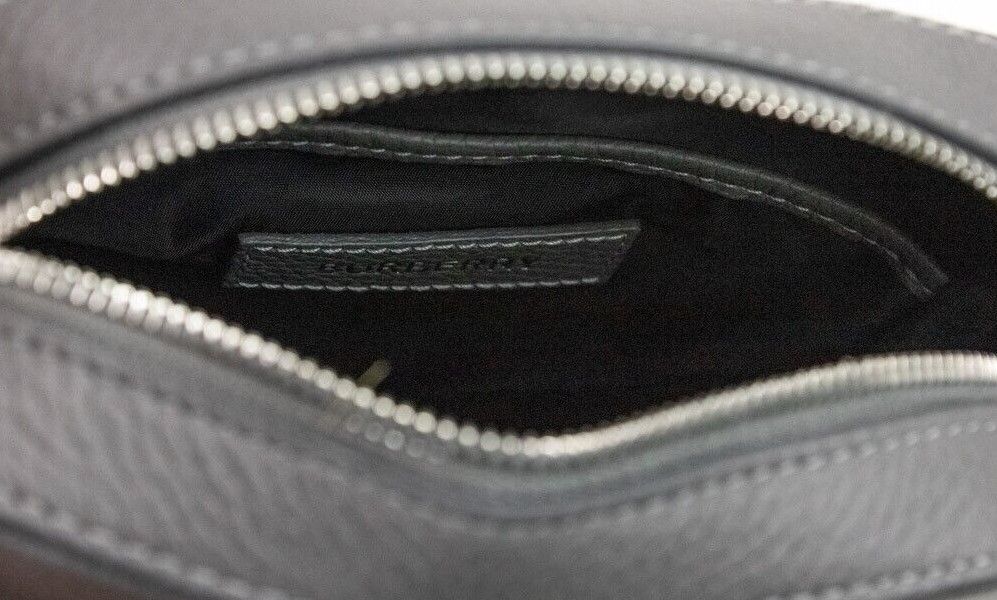 Burberry Thornton petit sac à main bandoulière en cuir grainé avec logo en relief gris