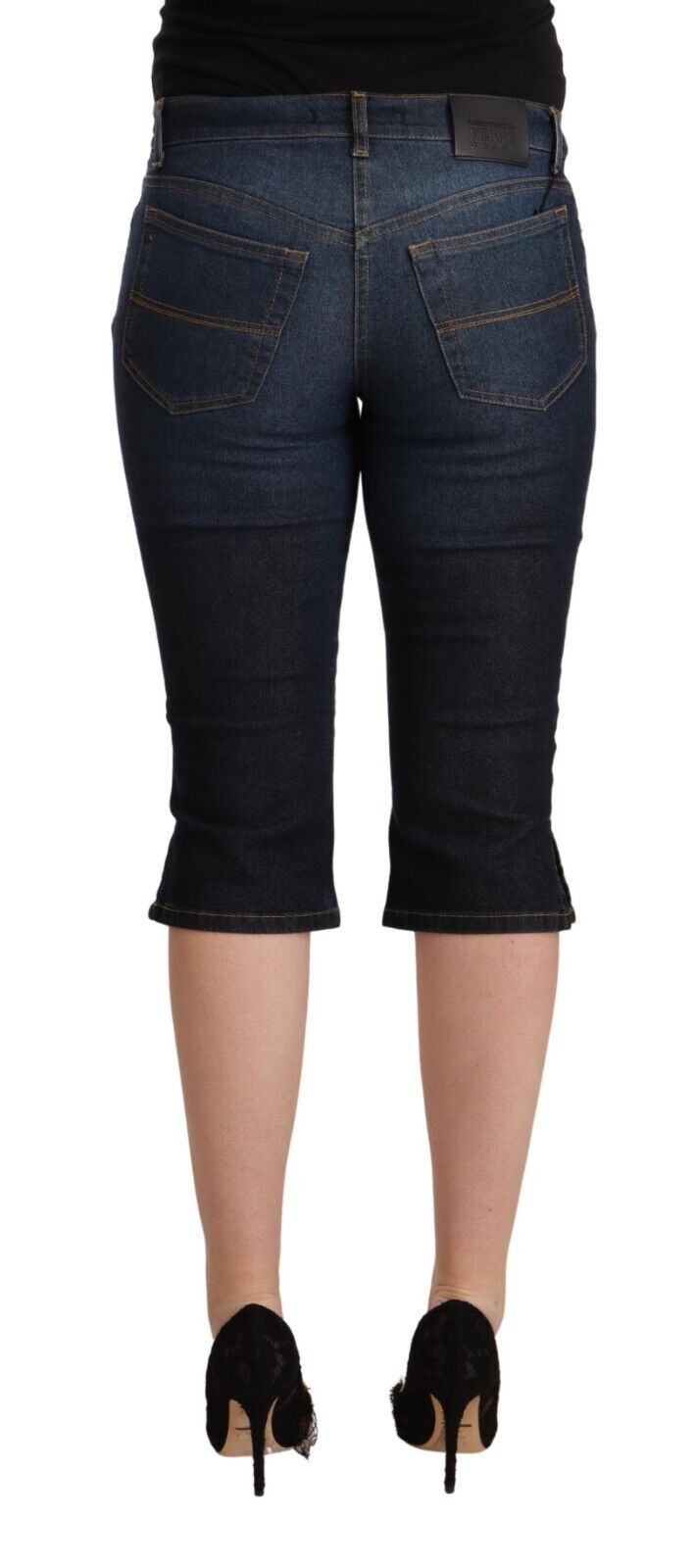 Pantalon capri en denim taille basse chic GF Ferre