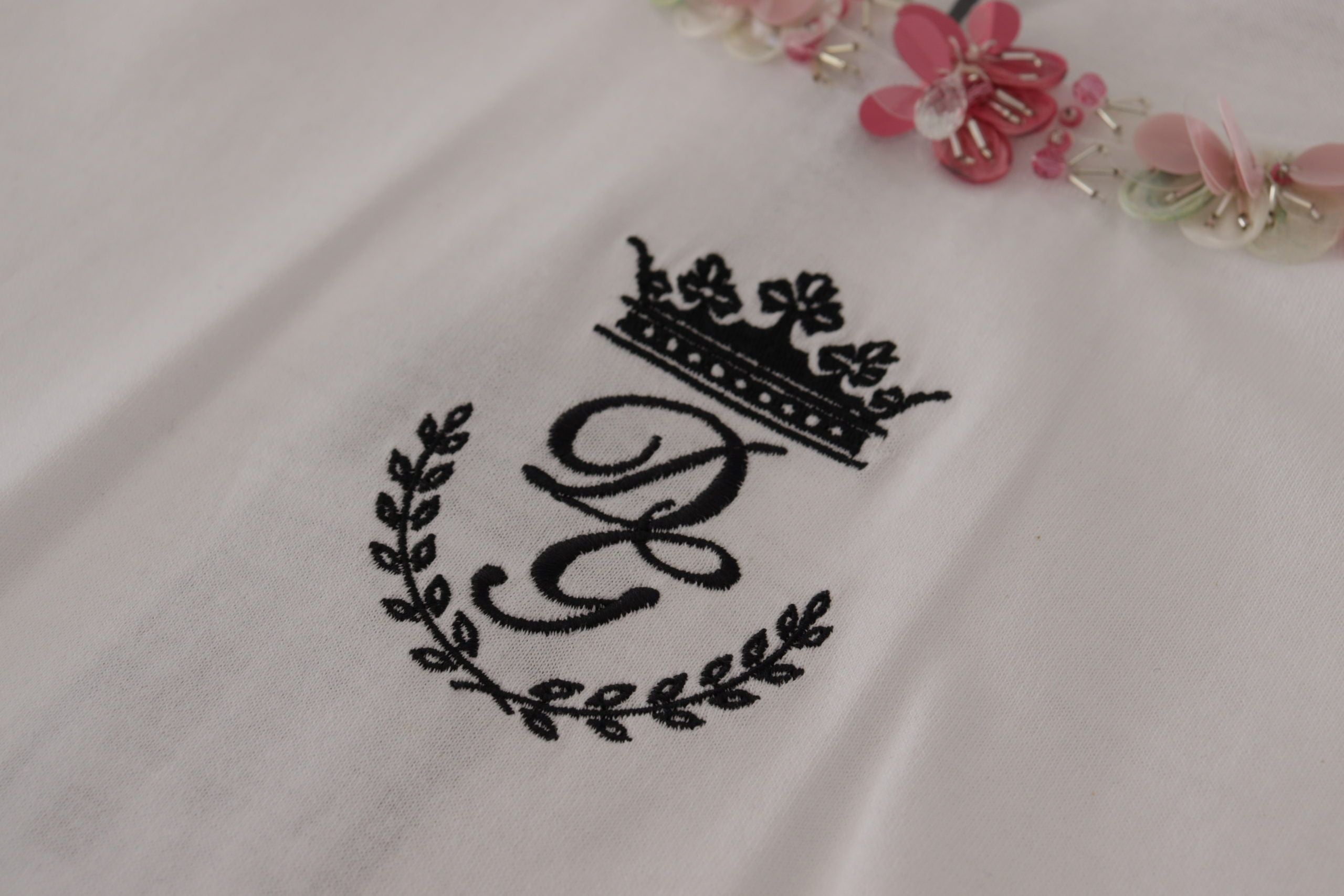 Dolce &amp; Gabbana Chic T-shirt débardeur à couronne pailletée