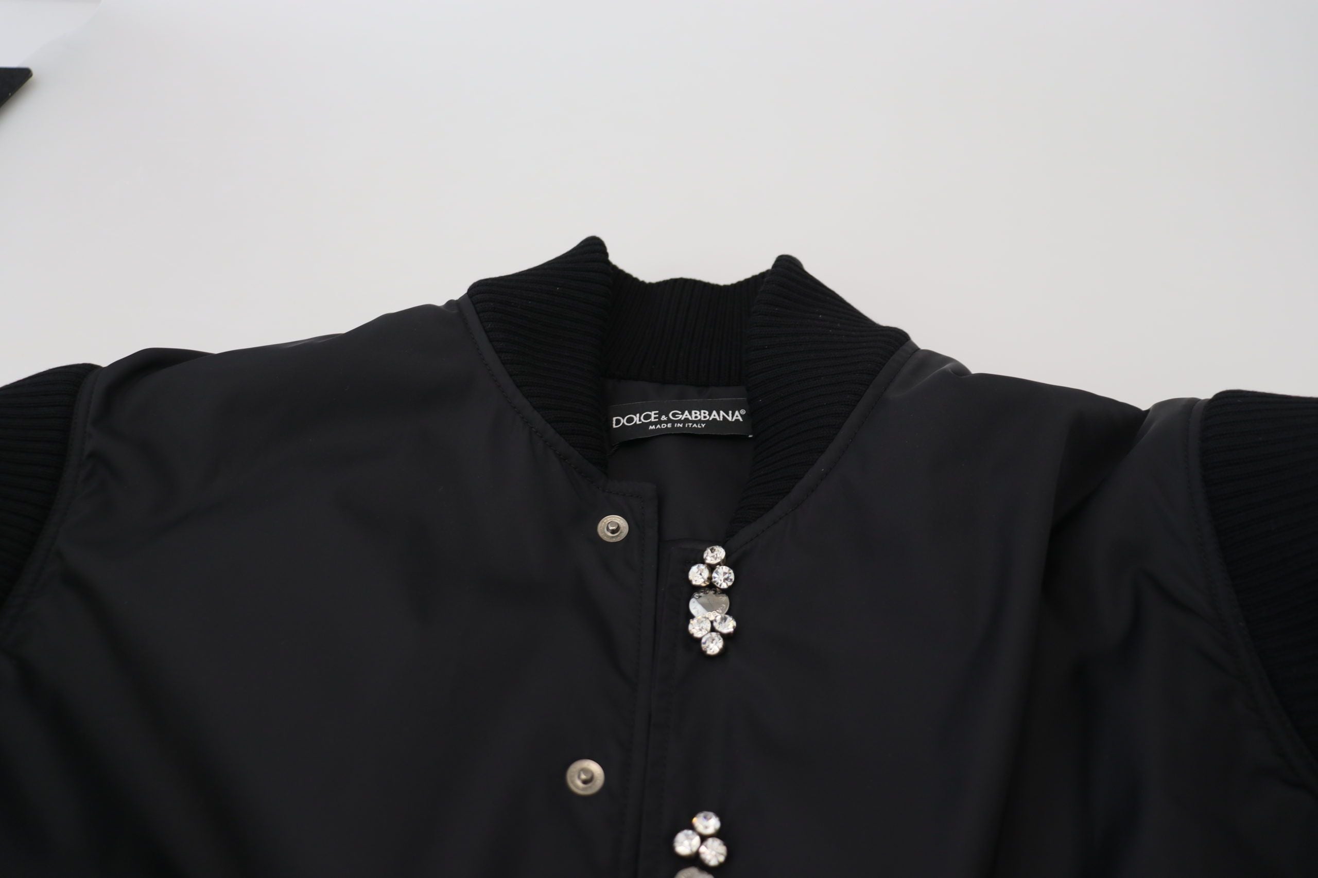 Dolce &amp; Gabbana Élégant blouson aviateur noir orné de cristaux