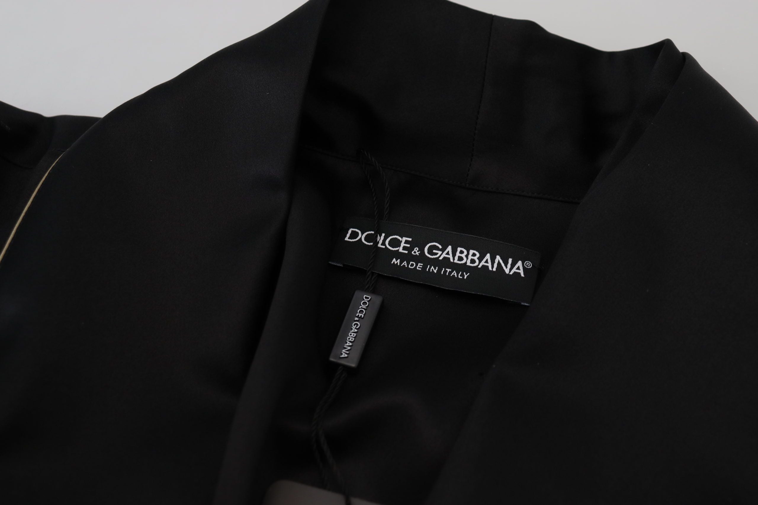 Dolce &amp; Gabbana Manteau long en soie noire élégant