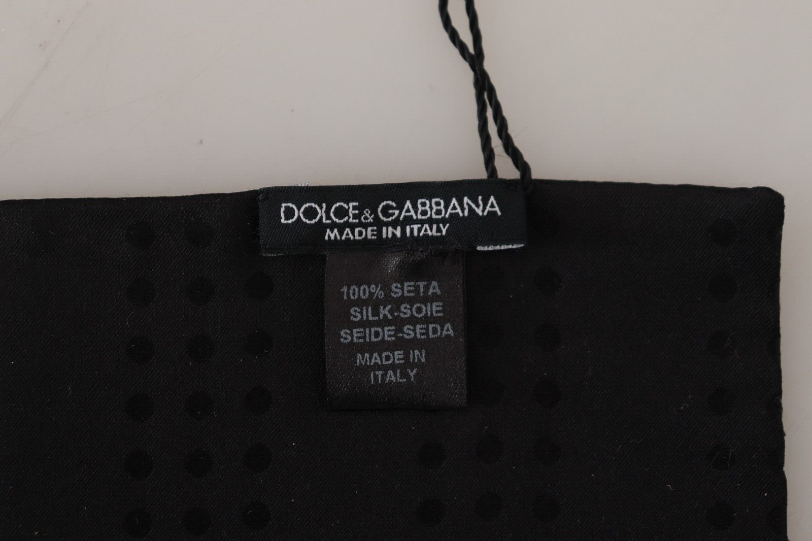 Dolce &amp; Gabbana Écharpe élégante à franges en laine de soie en bleu foncé