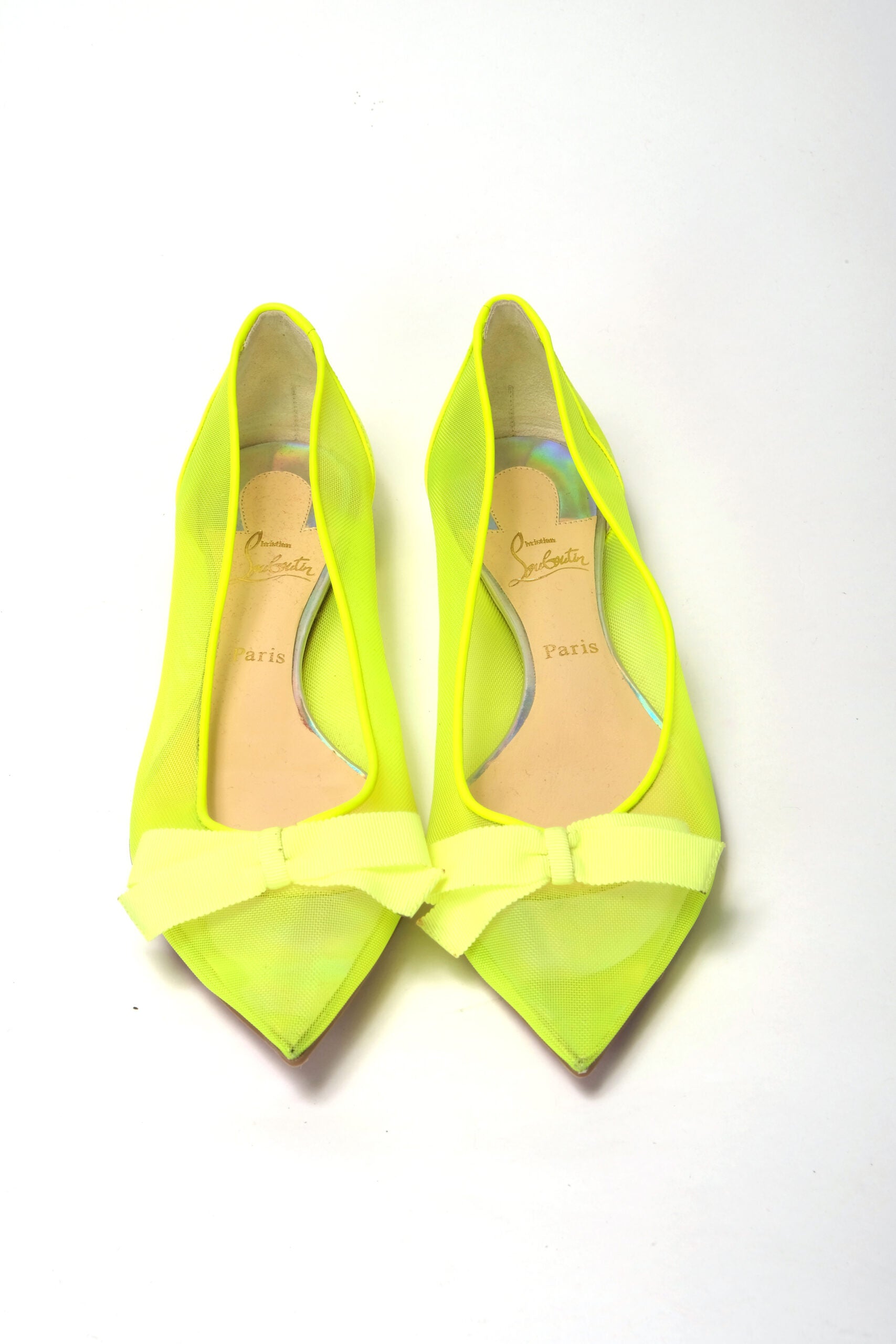 Christian Louboutin Fluro Jaune Chaussure à Bout Plat