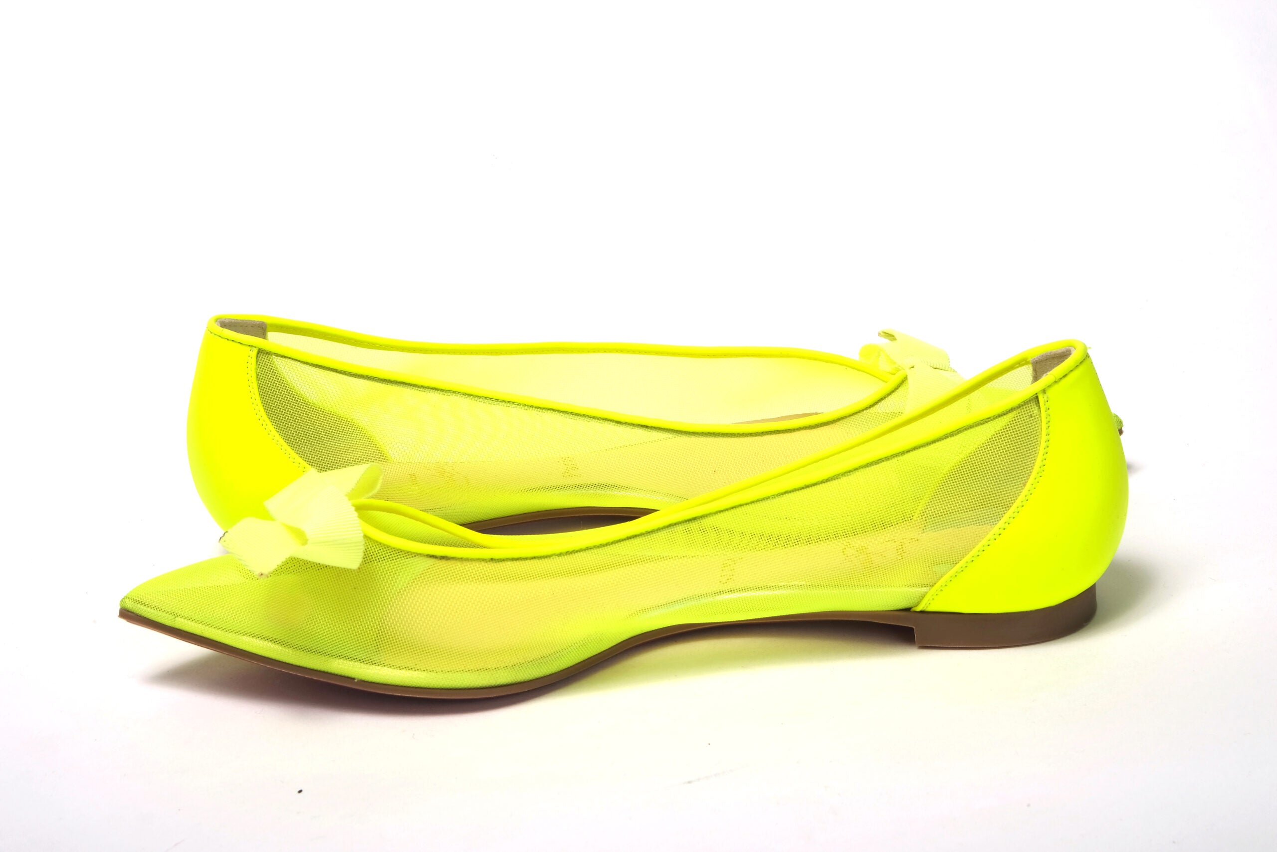 Christian Louboutin Fluro Jaune Chaussure à Bout Plat