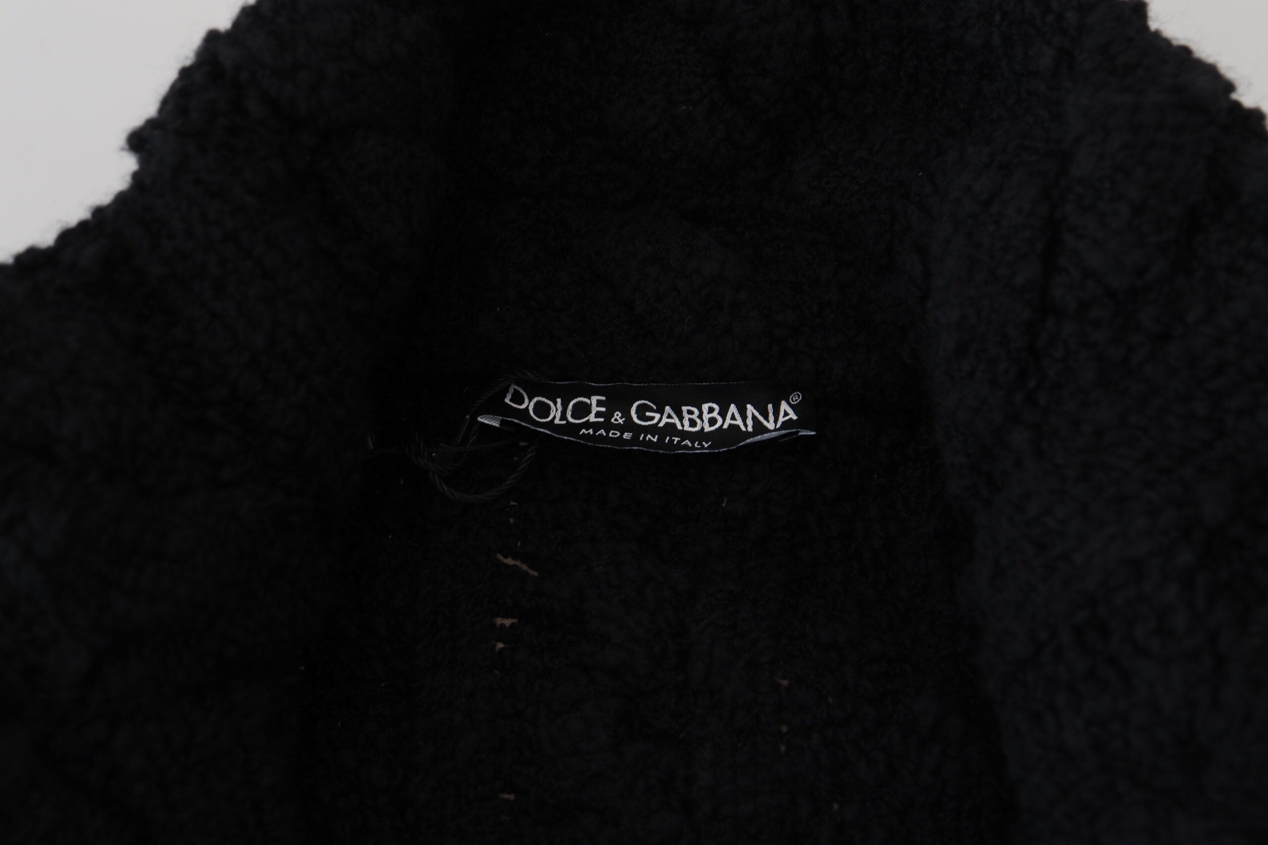 Dolce &amp; Gabbana Élégant cardigan noir en laine et cachemire mélangés