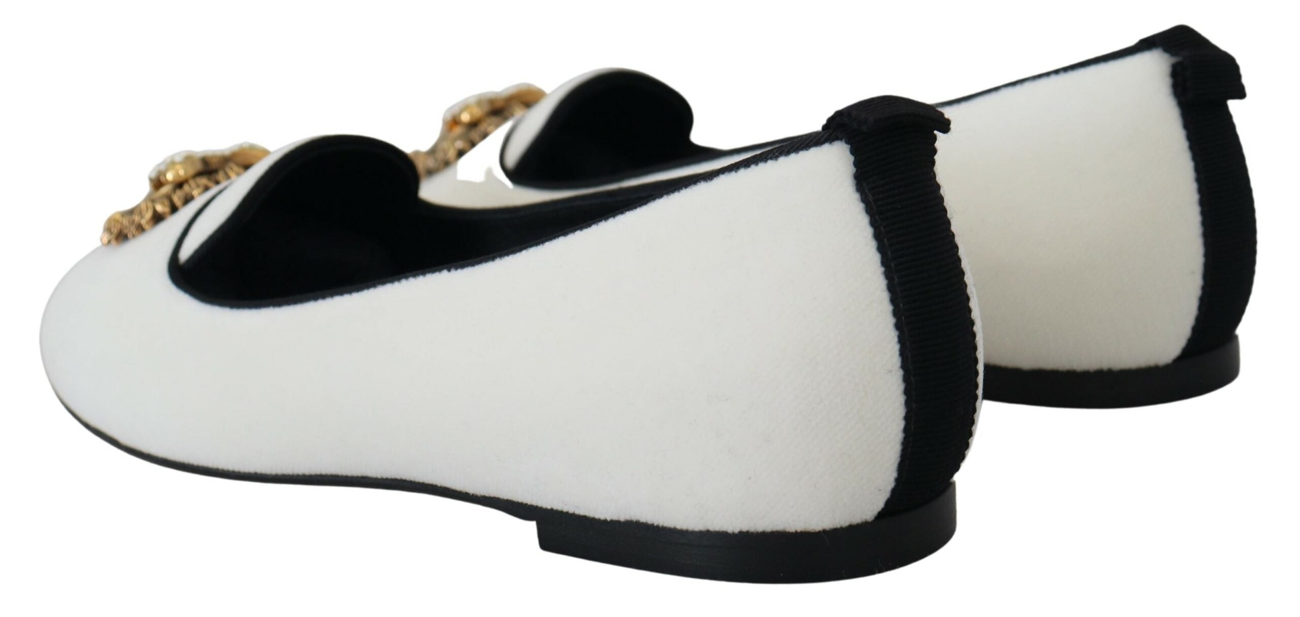 Dolce &amp; Gabbana Mocassins élégants en velours blanc avec détail cœur doré