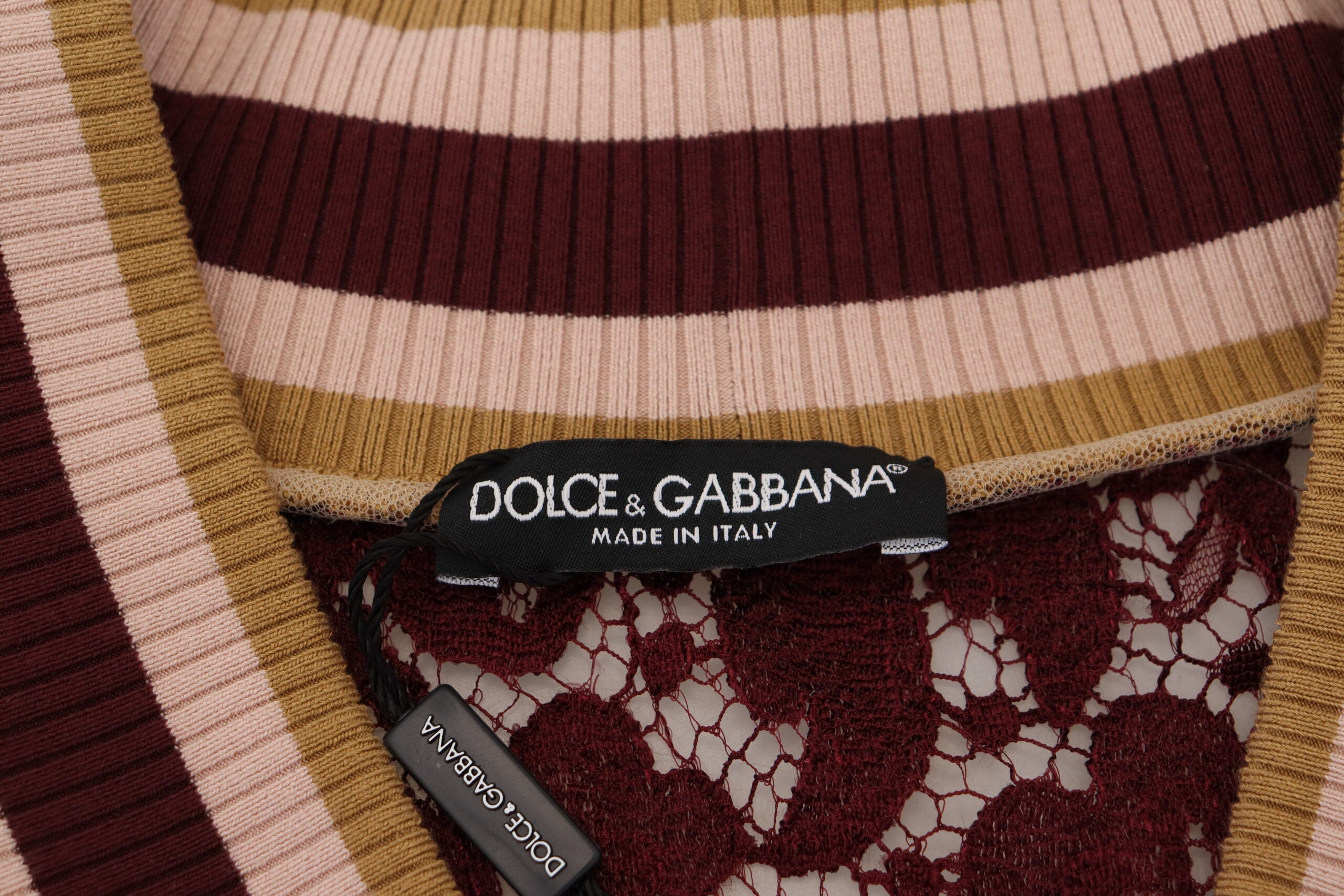 Dolce &amp; Gabbana Pull multicolore à col en V