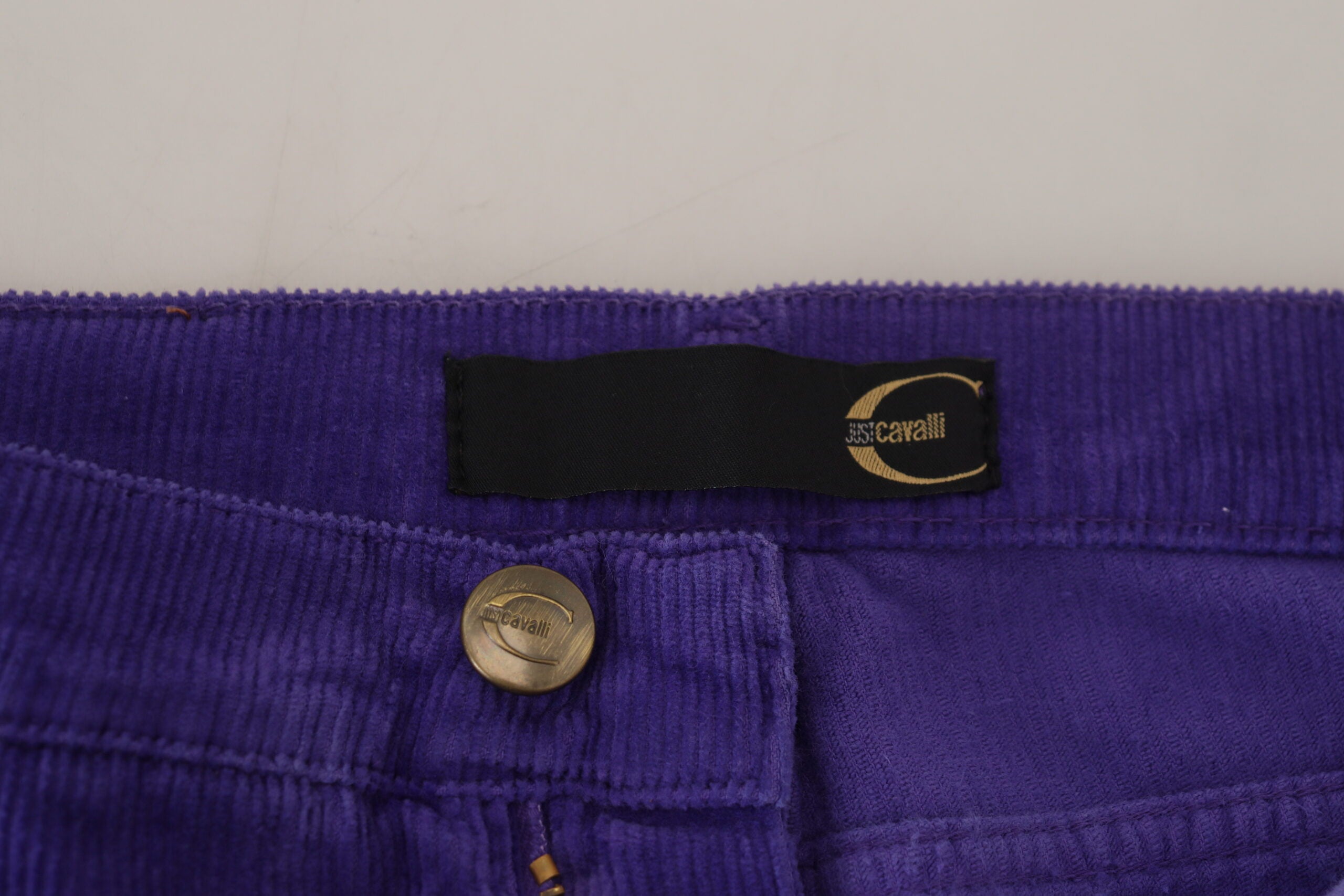 Just Cavalli Pantalon élégant en velours côtelé violet coupe droite