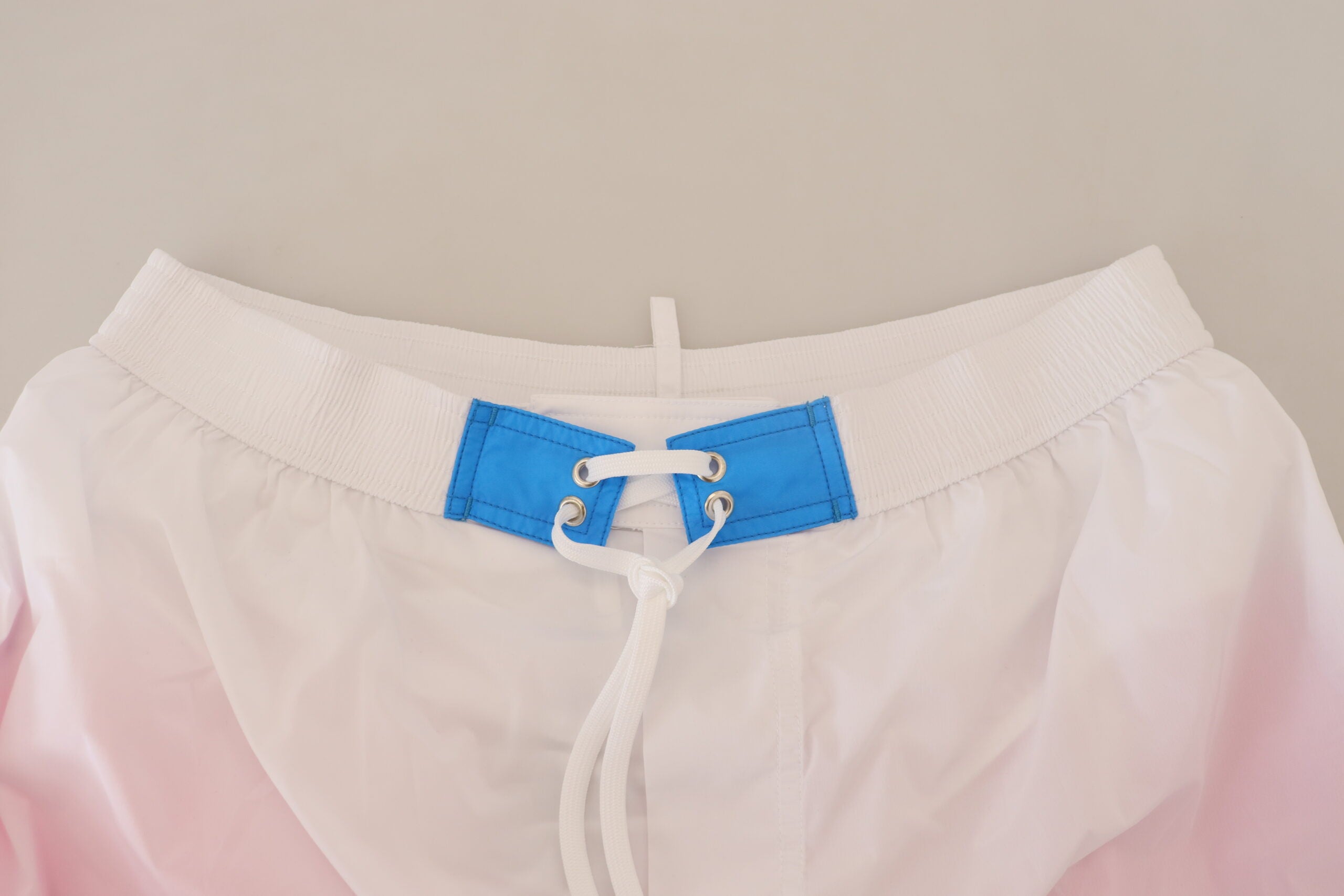 Dsquared² Short de bain chic imprimé blanc et rose