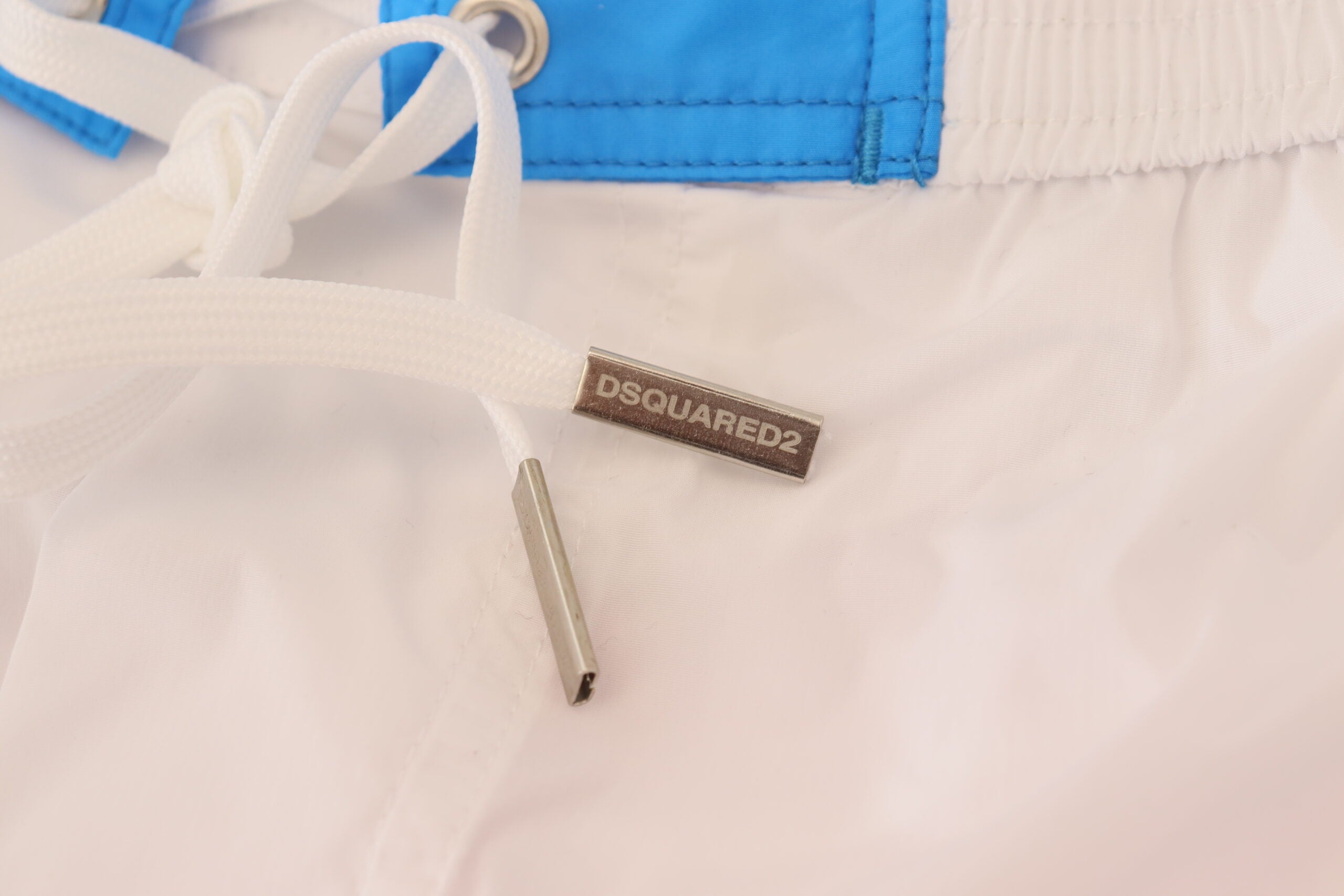 Dsquared² Short de bain chic imprimé blanc et rose