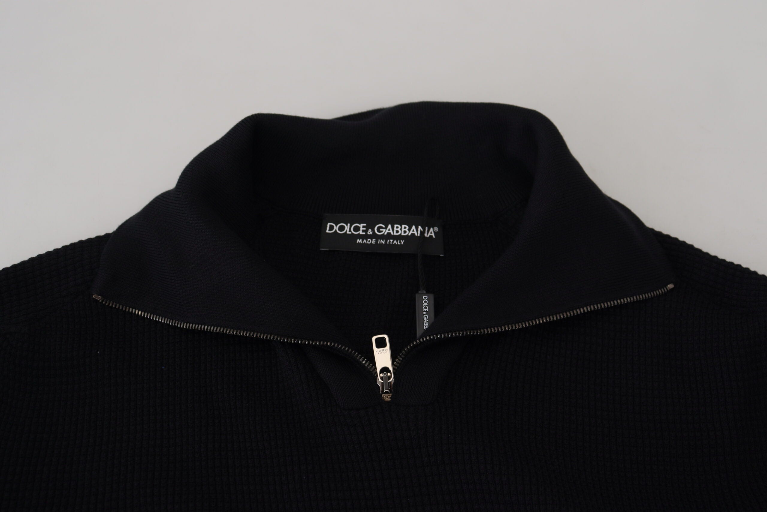 Dolce &amp; Gabbana Pull élégant en soie mélangée noire