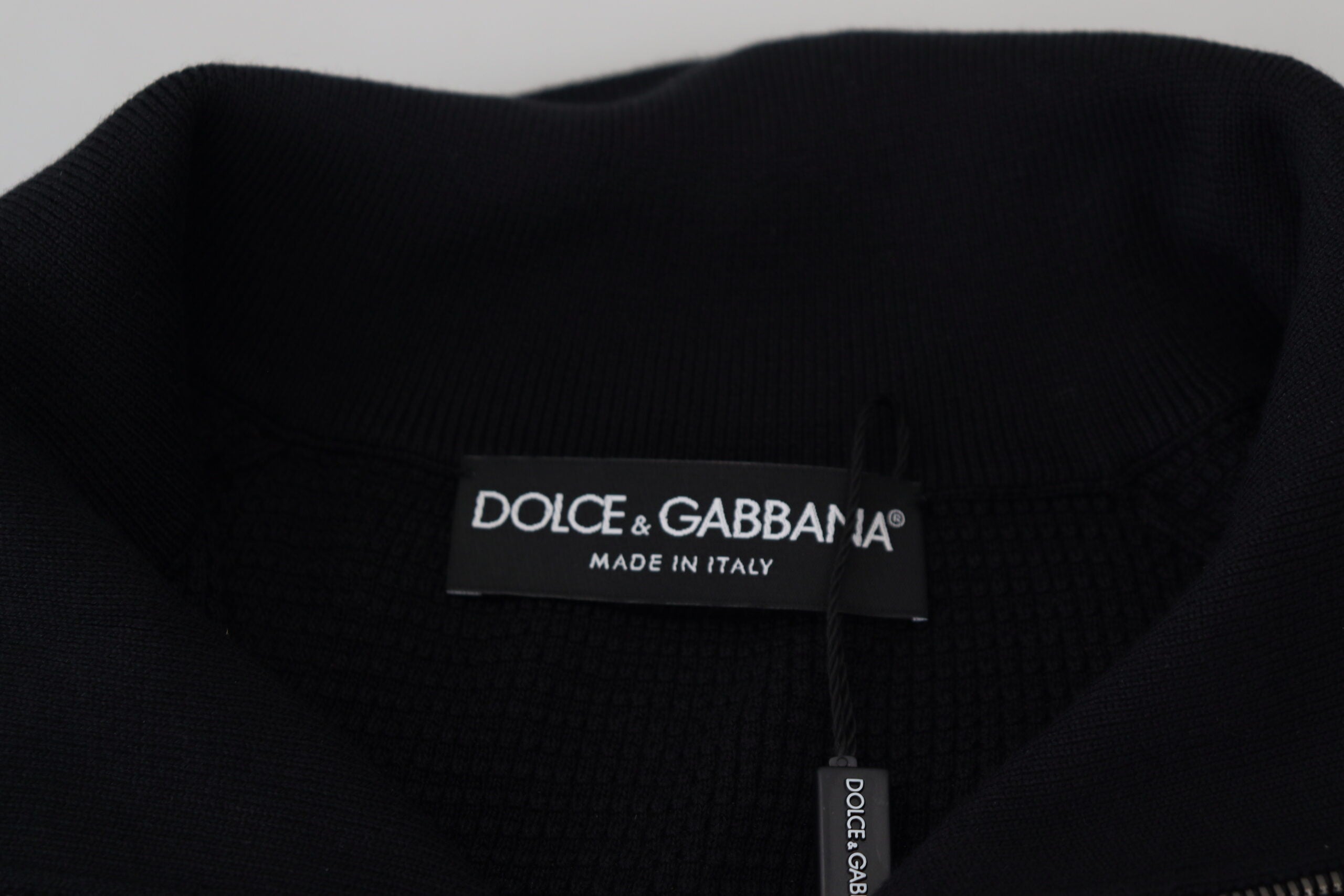 Dolce &amp; Gabbana Pull élégant en soie mélangée noire