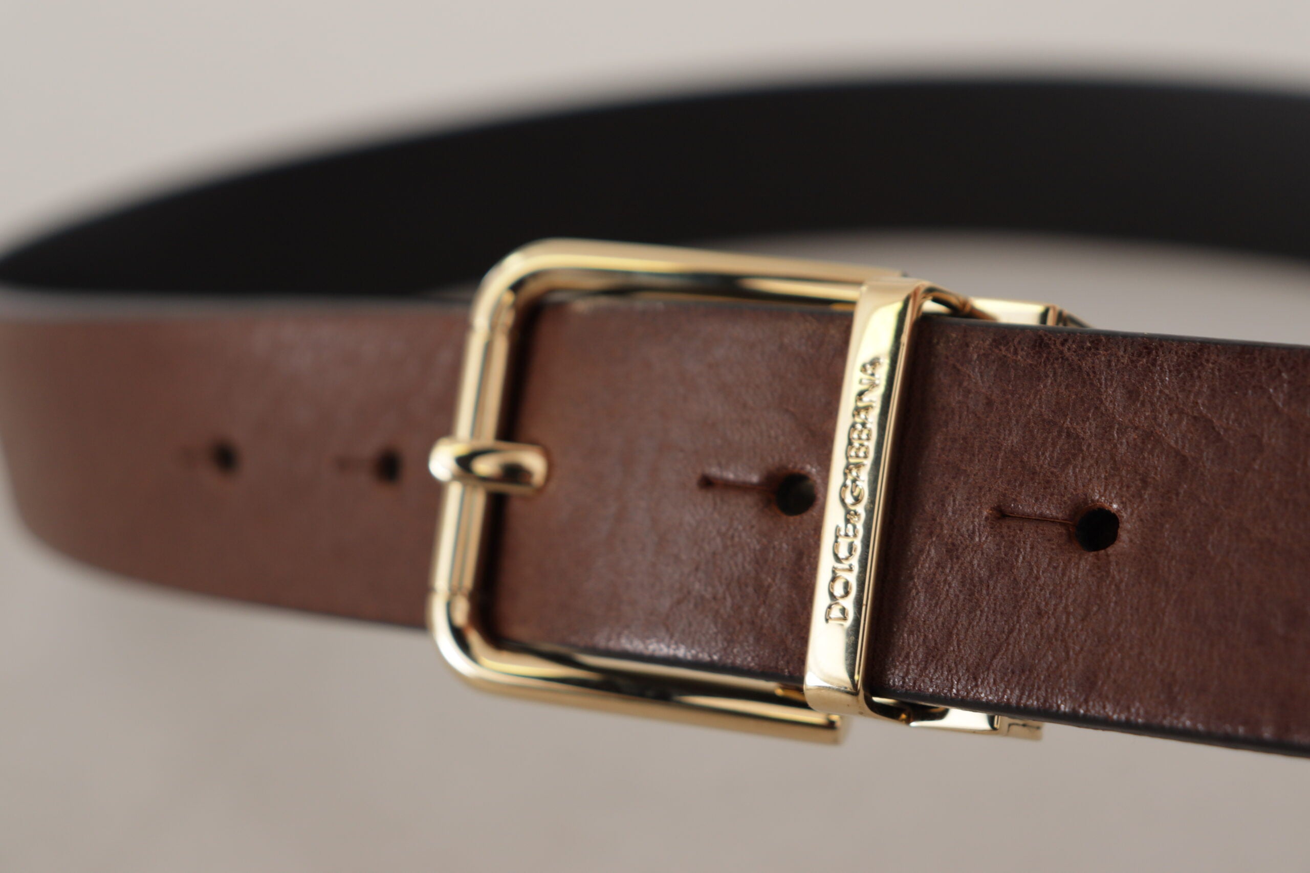 Dolce &amp; Gabbana Ceinture élégante en cuir marron avec boucle en métal