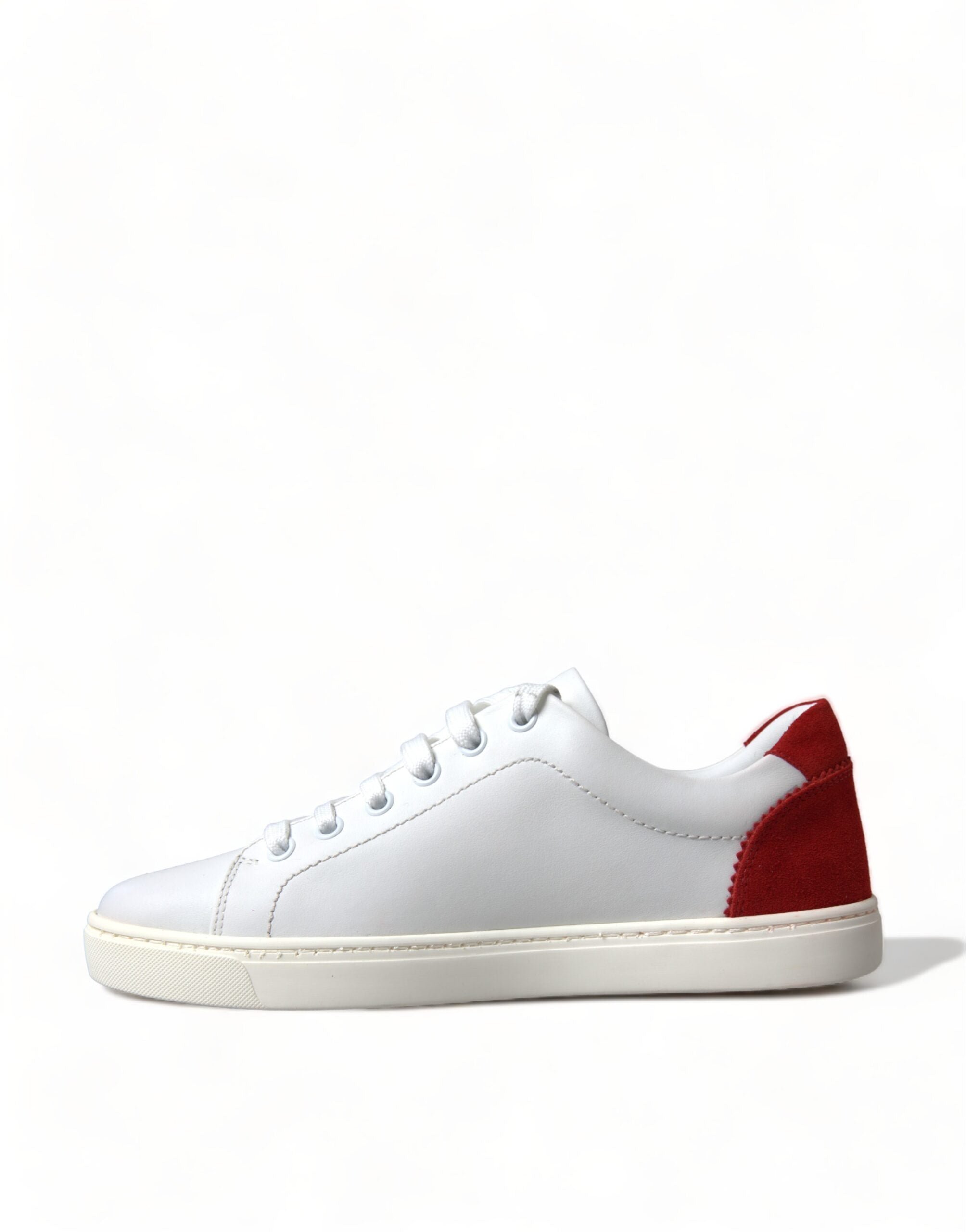 Dolce &amp; Gabbana Chic Baskets en cuir blanc avec accents rouges