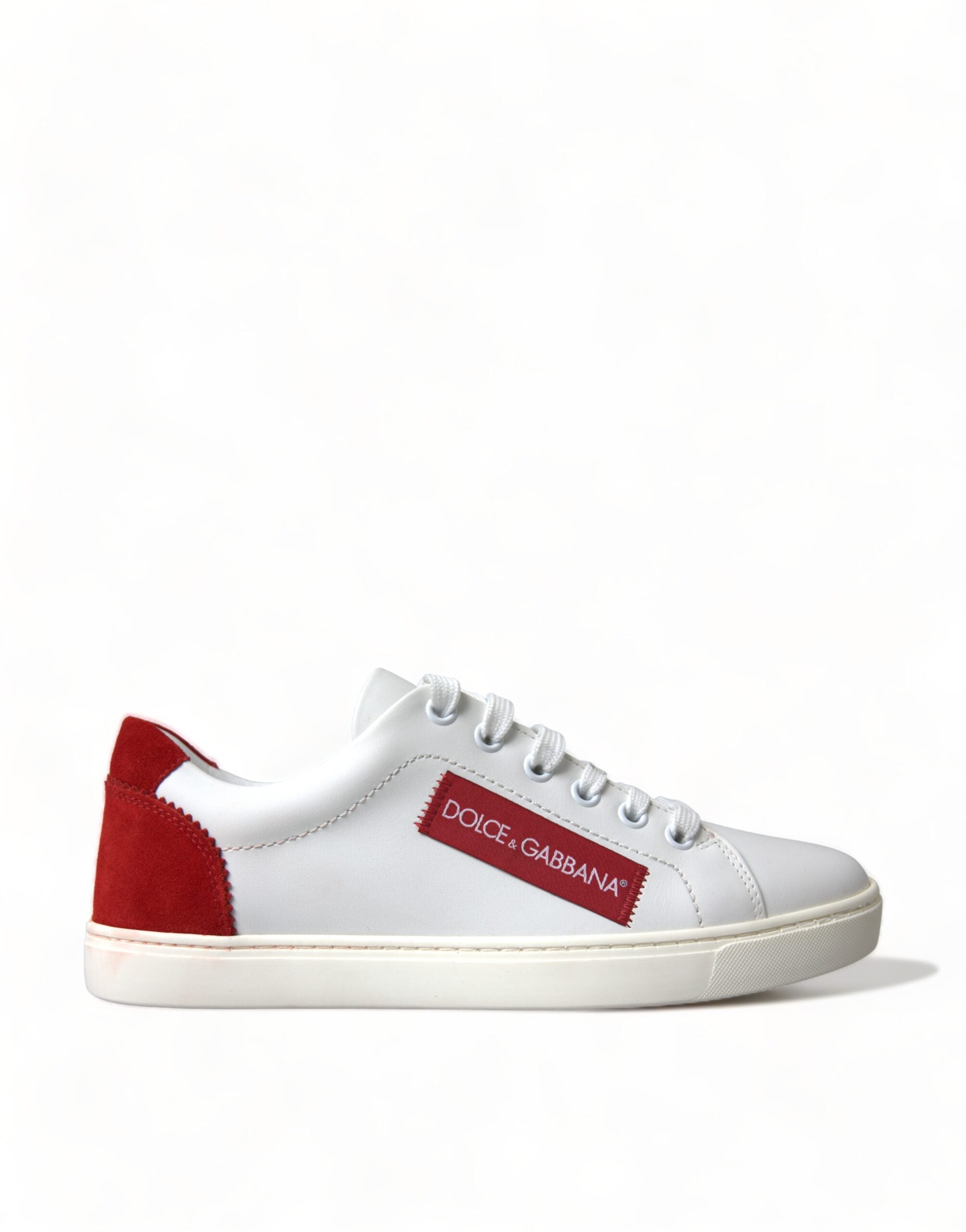 Dolce &amp; Gabbana Chic Baskets en cuir blanc avec accents rouges