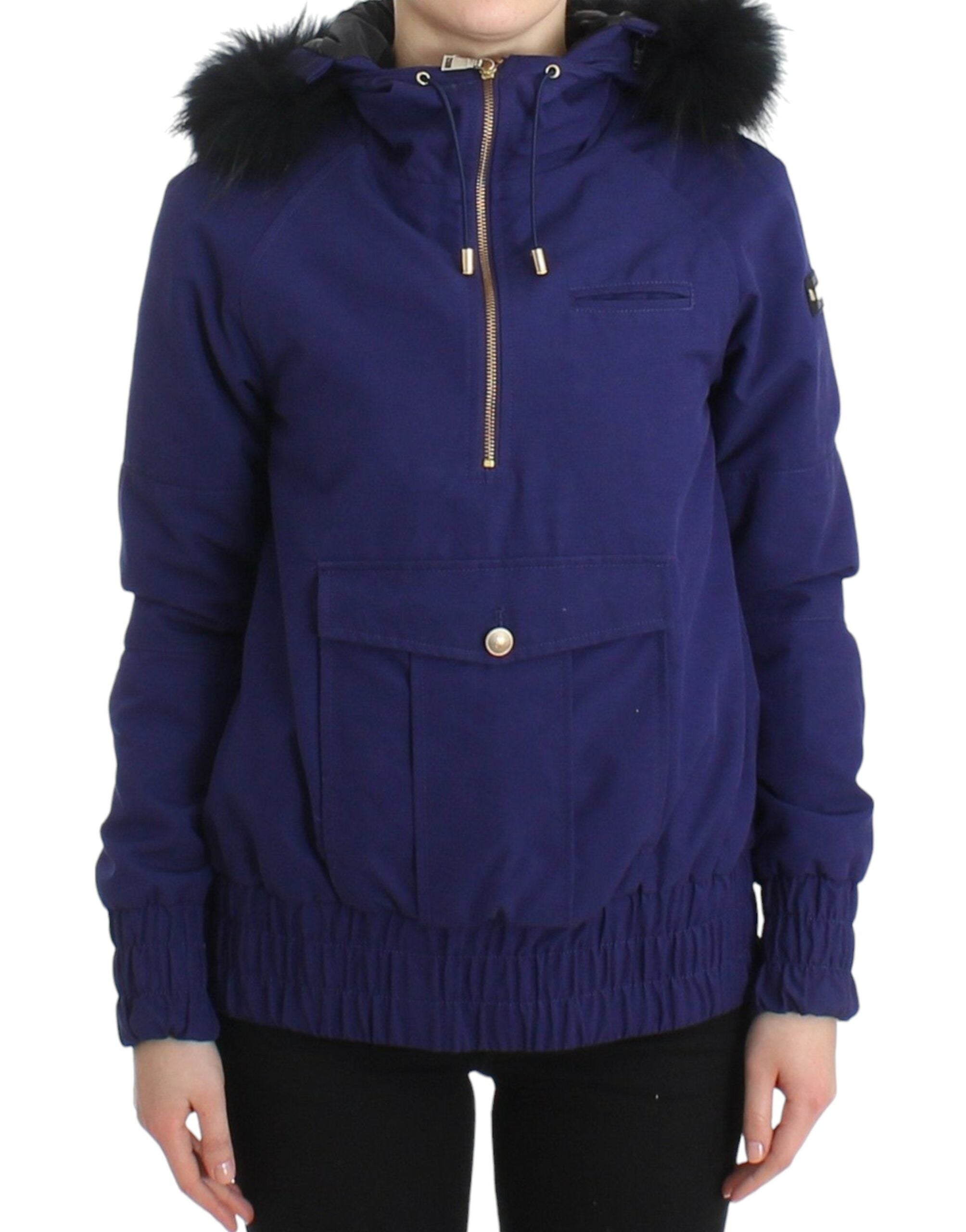 Veste K-Way bleue chic GF Ferre avec accent en fausse fourrure