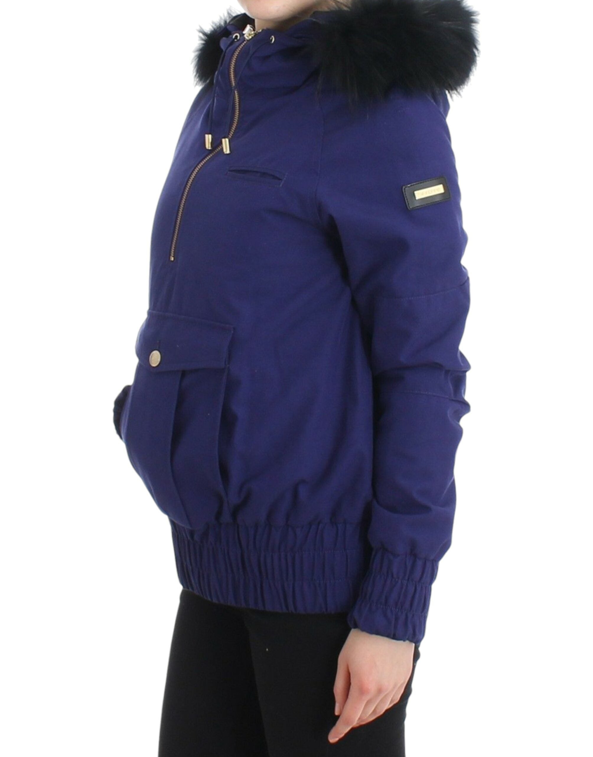 Veste K-Way bleue chic GF Ferre avec accent en fausse fourrure