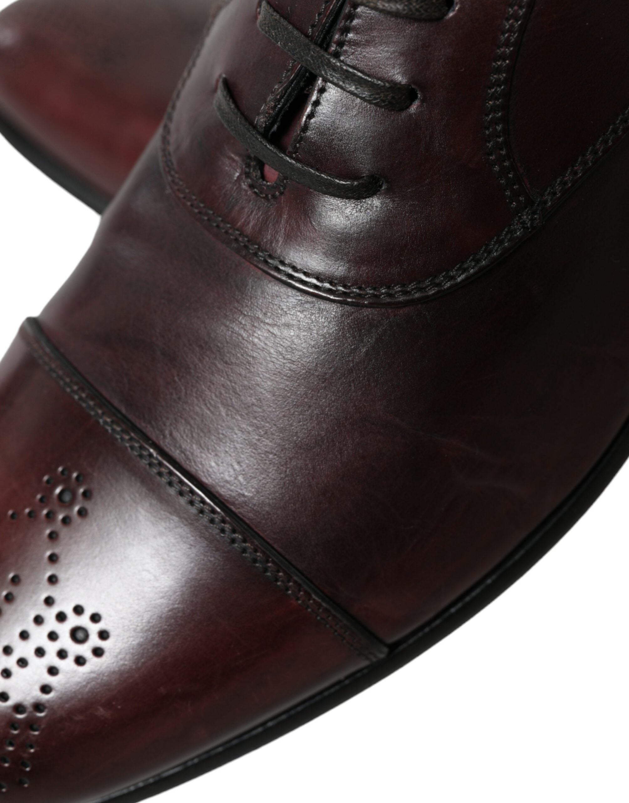 Dolce &amp; Gabbana élégantes chaussures derby en cuir bordeaux