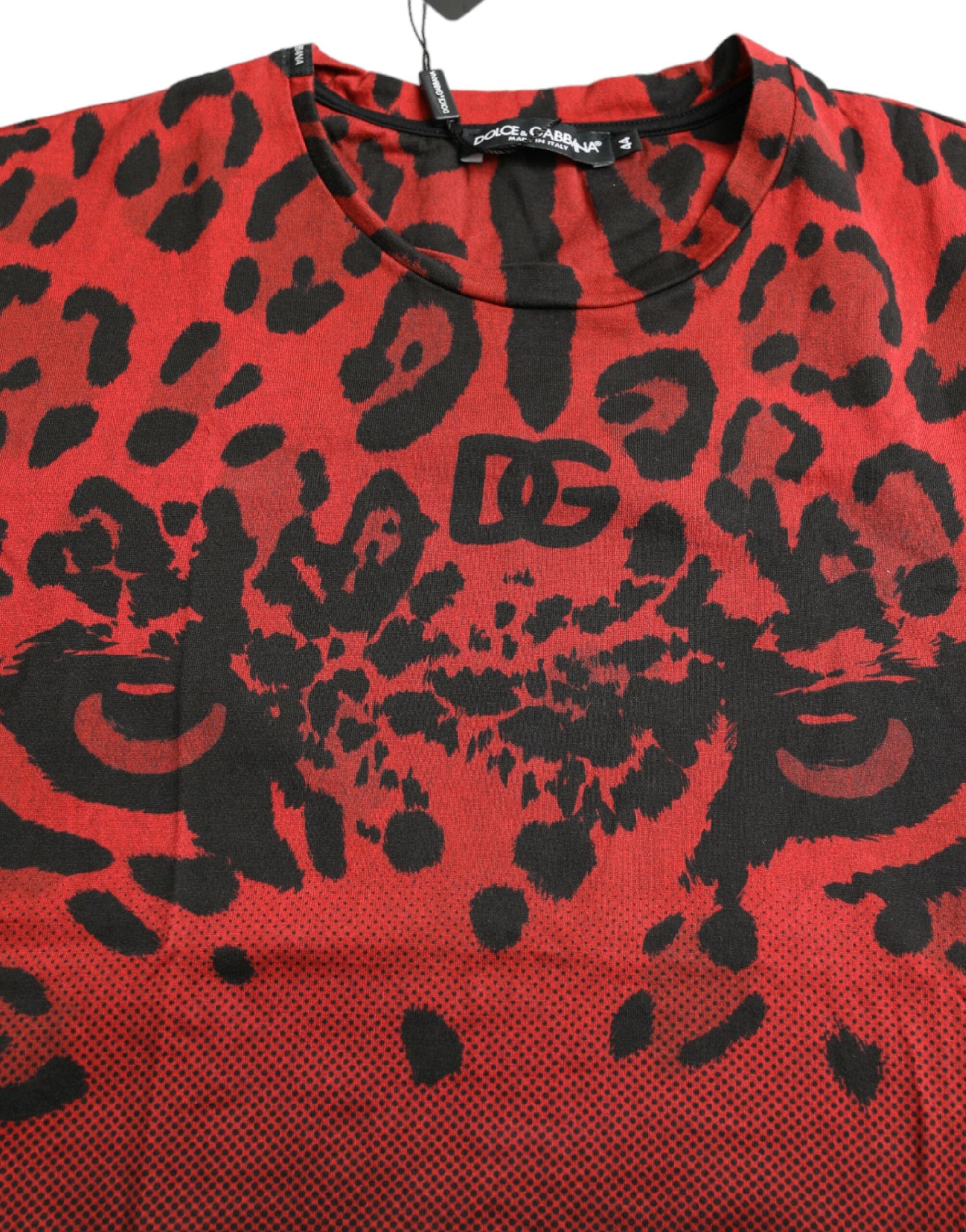 Dolce &amp; Gabbana T-shirt ras du cou rouge à imprimé léopard