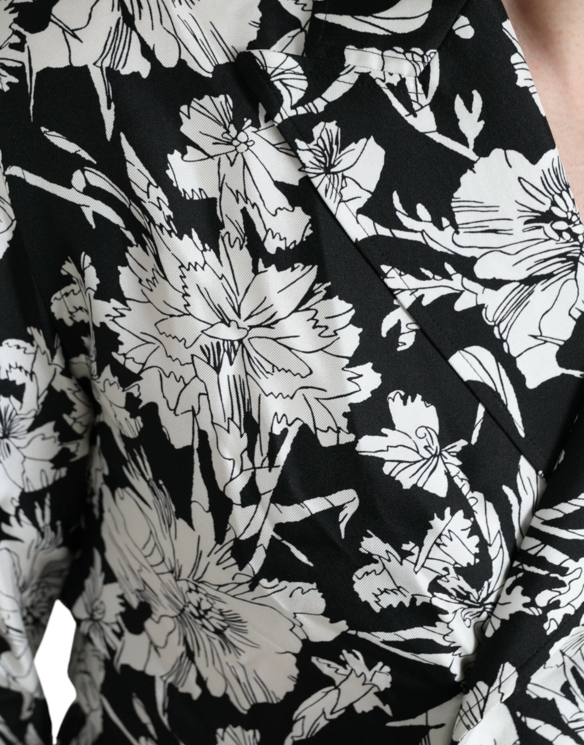 Dolce &amp; Gabbana Chemise décontractée boutonnée à fleurs blanche et noire