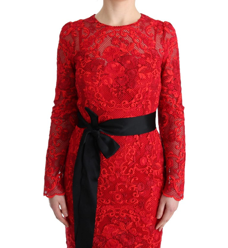 Dolce &amp; Gabbana Robe fourreau rouge élégante avec ceinture à nœud en soie