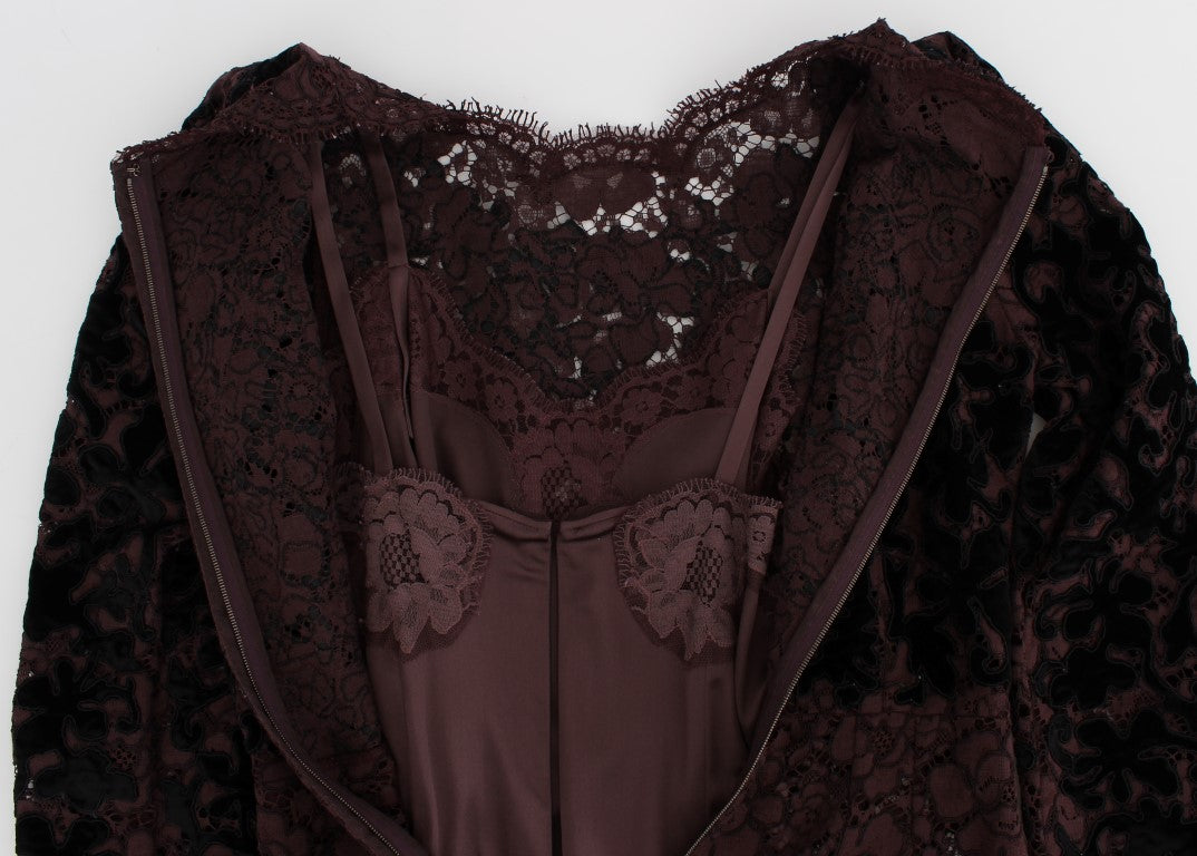 Dolce &amp; Gabbana Robe longue élégante en dentelle florale violette