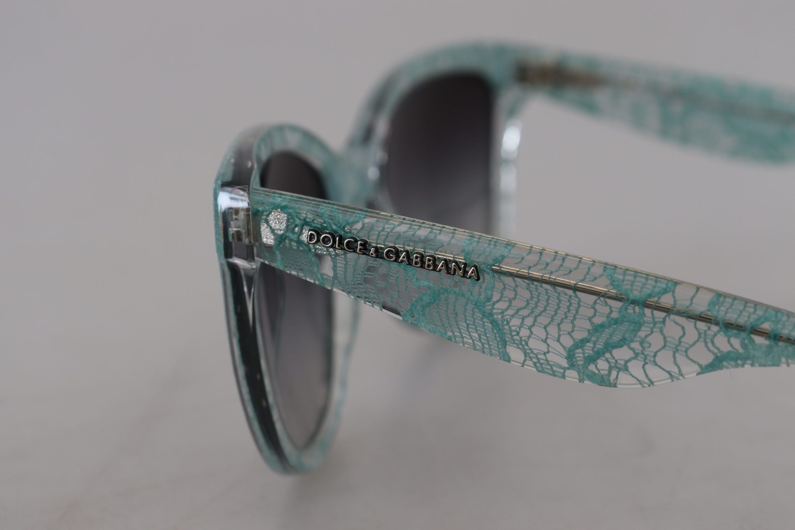 Dolce &amp; Gabbana Lunettes de soleil élégantes en dentelle sicilienne